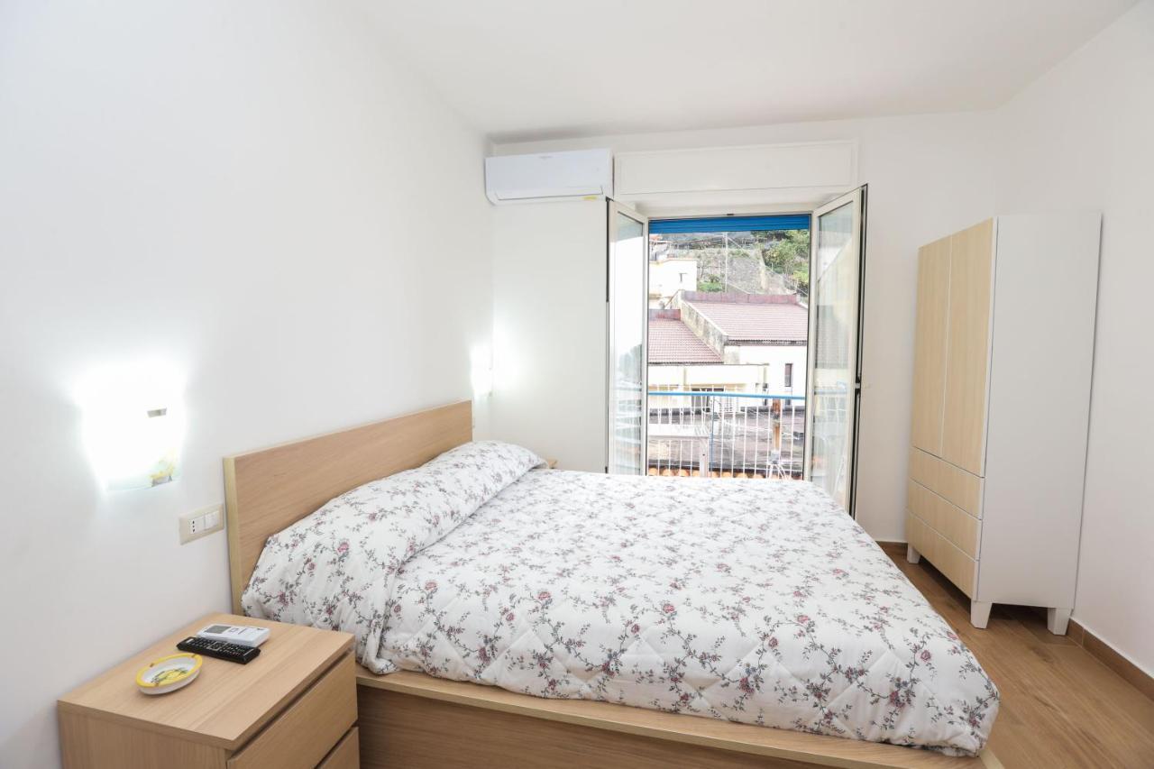La dea bendata Minori Esterno foto